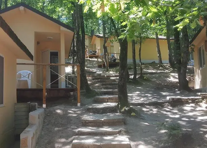 сбх Kompleks wypoczynkowy 4*